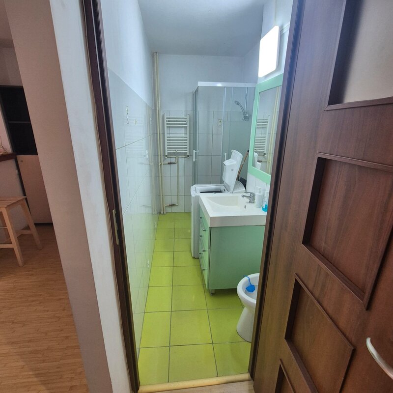 Tineretului, parc, metrou,