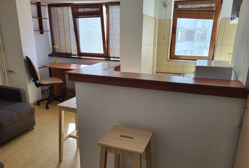 Tineretului, parc, metrou,